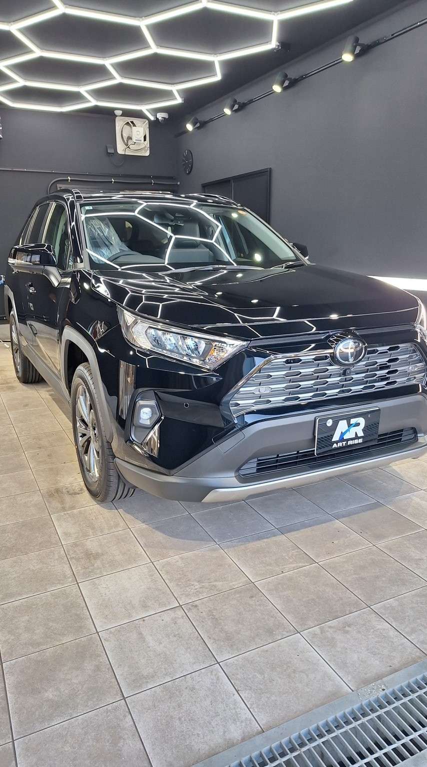 【トヨタ RAV4】リアルガラスコートR 新車コース 茨城県坂東市より