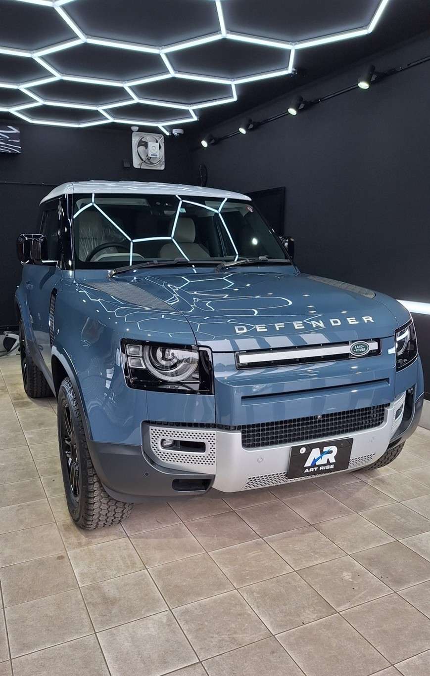 【ランドローバー ディフェンダー】リアルガラスコートＭ ボディ磨き 茨城県結城郡より