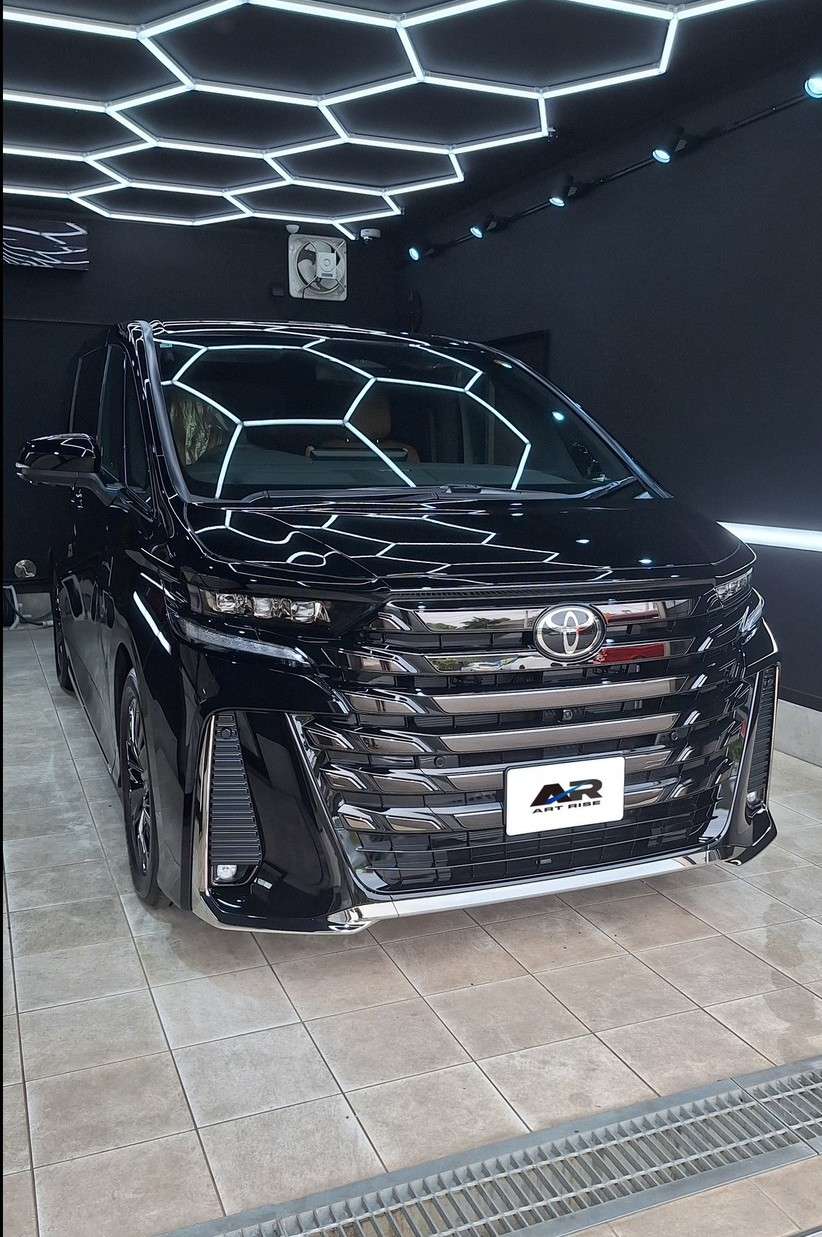 【トヨタ ヴェルファイア】リアルガラスコートM ボディ磨き 茨城県つくば市より